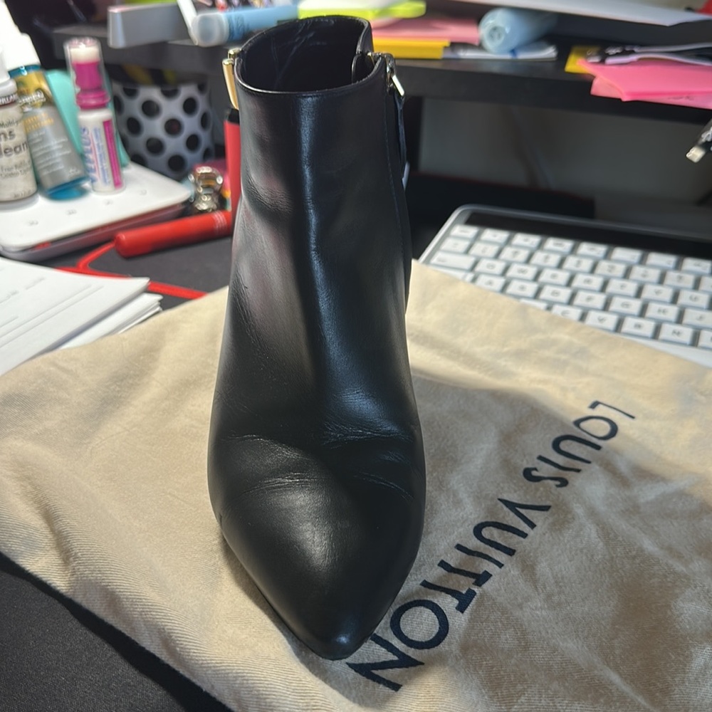 Size 38 - Picture 4 of 4